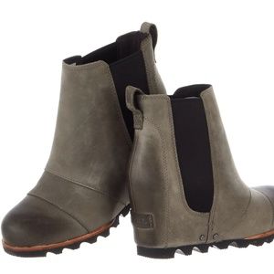 SOREL Lea Waterproof Wedge Bootie Women, DARK GREY/ BLACK, Size 6